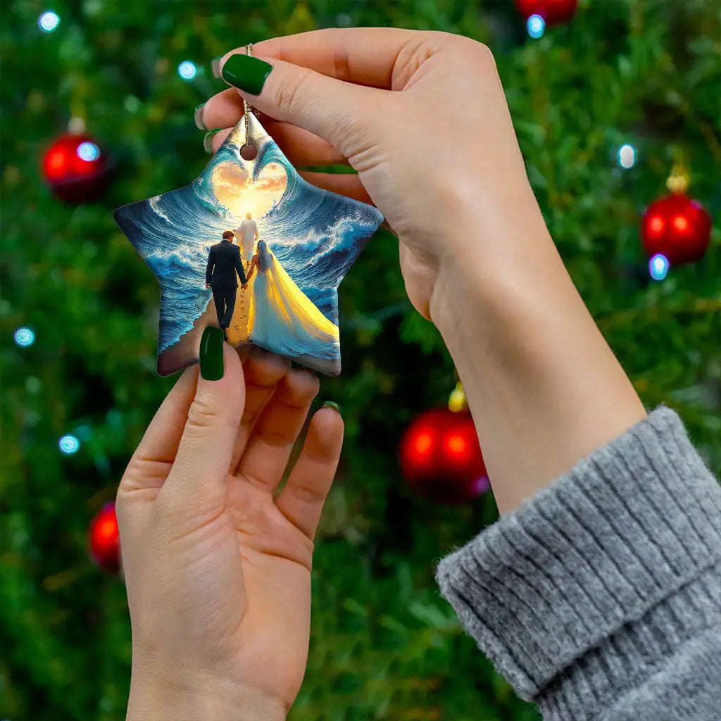 Meaningful ornament celebrating love anchored in Jesus’ leadership and grace.