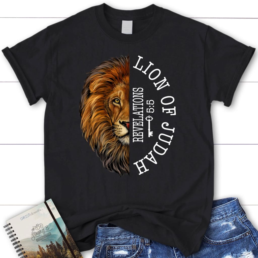 Lion of judah Revelation 5:5 Women’s t-shirt Black / S