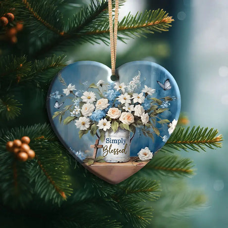 Beautiful Christian home decor reminding hearts to live with gratitude every day.