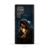 The Good Shepherd Shelters His Lamb In The Rain – Luke 15 – Christian Phone Case Samsung Galaxy S22 Ultra / Tough Case